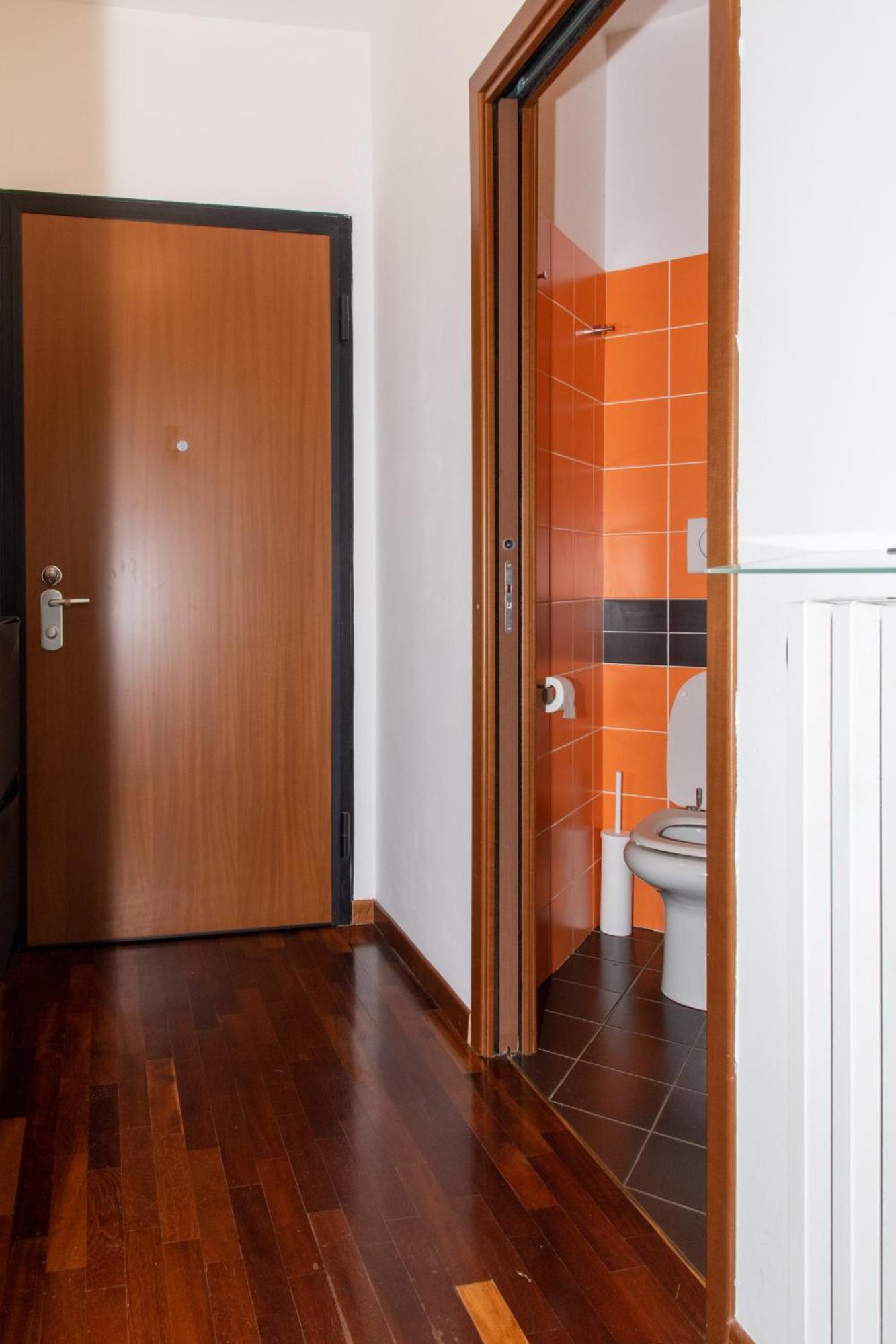 10 Minutes Duomo-Elegant Apt มิลาน ภายนอก รูปภาพ
